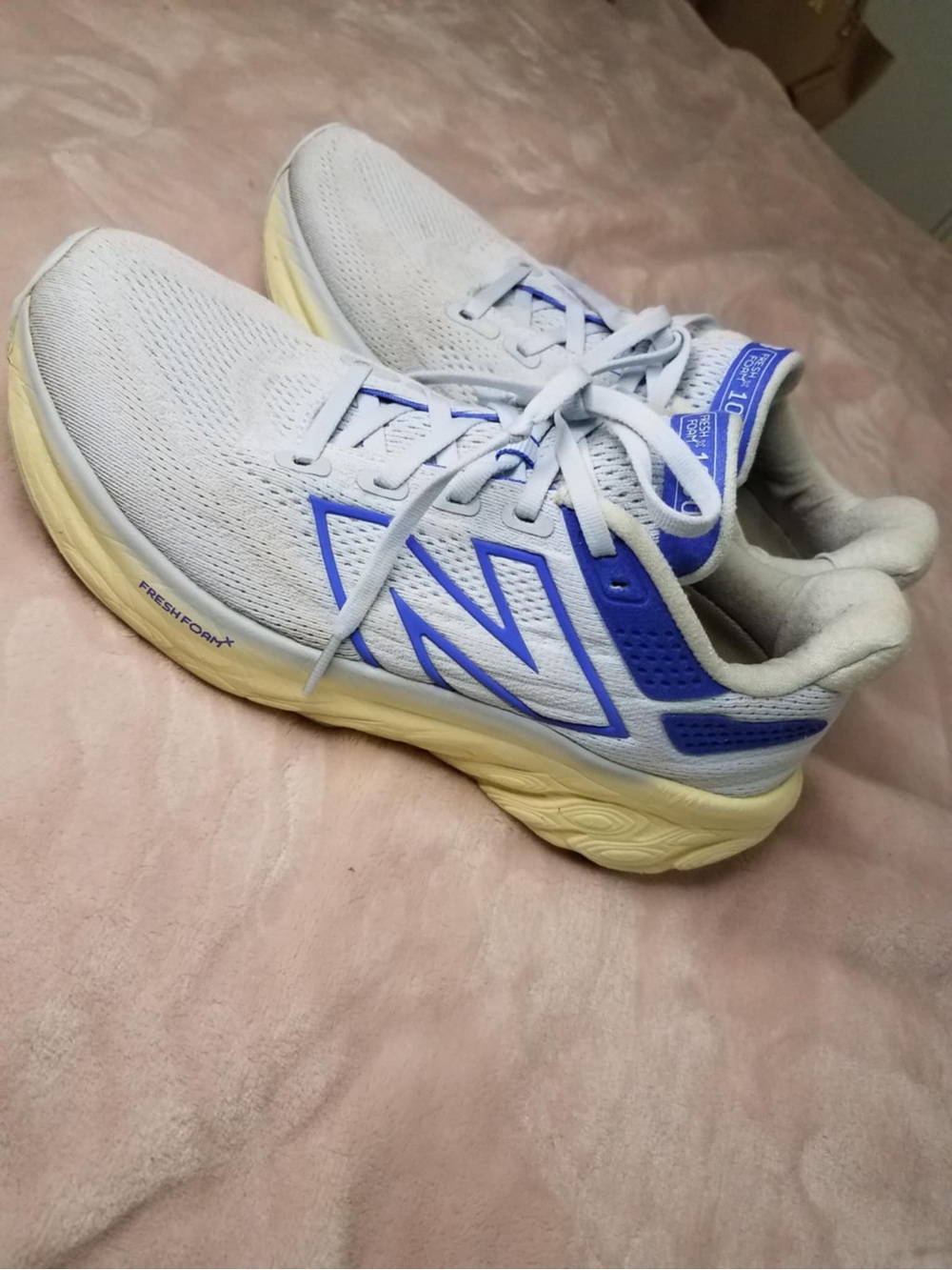 New Balance Fresh Foam 1080 Womens Shoes Size 8